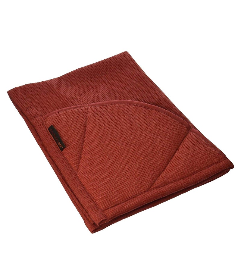 Rachael Ray Moppine Towel - 2-in-1 Kitchen Towel and Pot Holder with 2 Heat Resistant Pockets to Grip Hot Cookware, Bakeware - Absorbent Kitchen Towels Perfect for Drying Dishes and Hands, Brick Red - Image 1